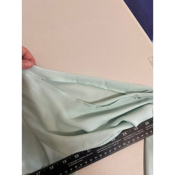 Torrid Sz 00 (US 10 M/L) Light Green Split Sleeve Balloon Sleeve Flowy Blouse - Picture 7 of 7